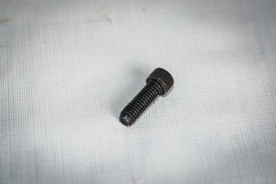 526893 - ALLEN HEAD TOP CAP BOLT