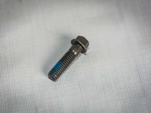 527968-MODULE TOP CAP BOLT